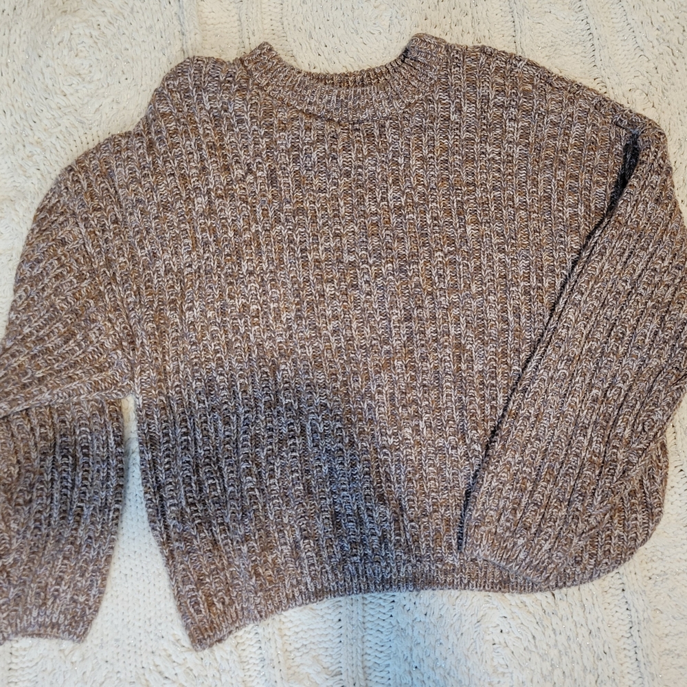 Universal Thread Brown Crew Neck Sweater with Ribbed Knit